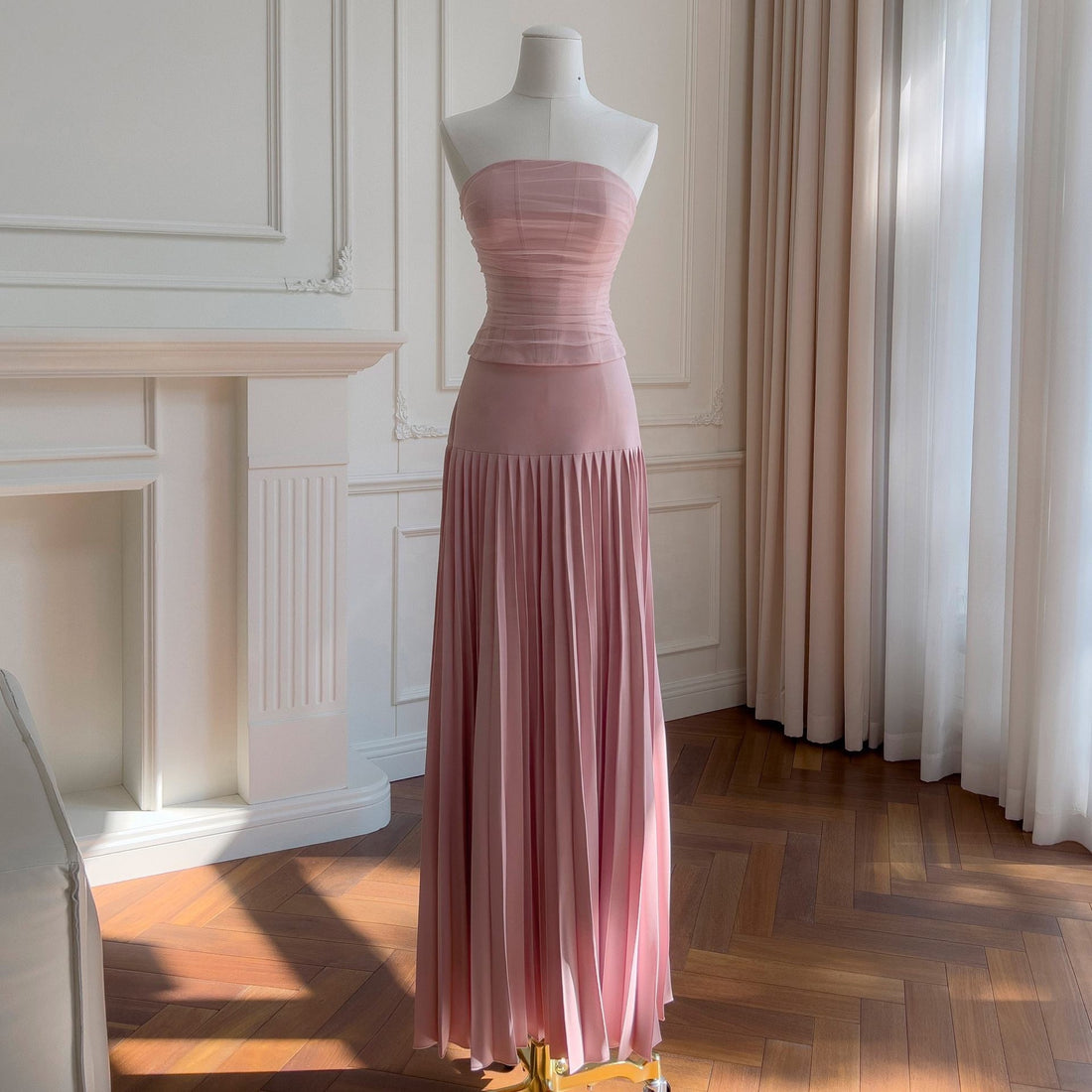 Clémence — Ensemble 3 pièces cape, bustier et jupe plissée