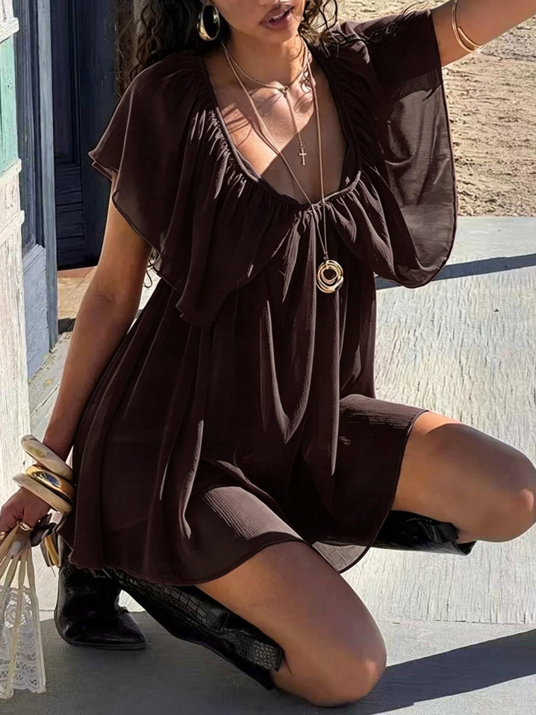 Colombe mini-robe mousseline dos nu à volants