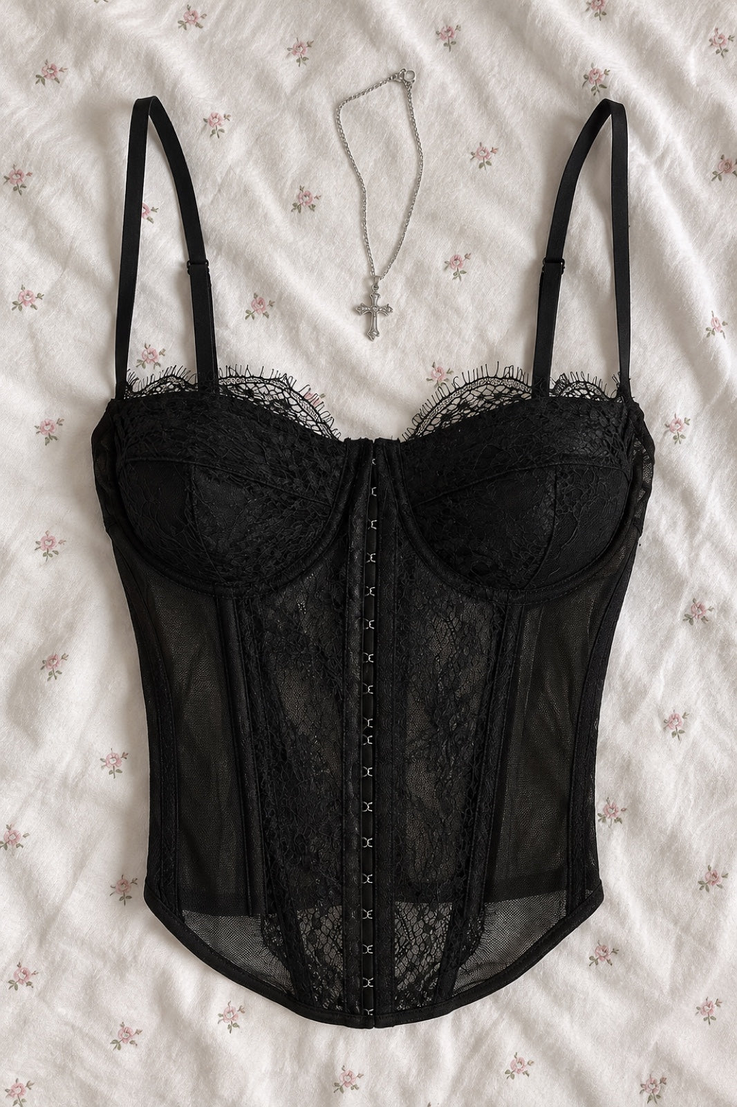 Morrigan — Corset en dentelle