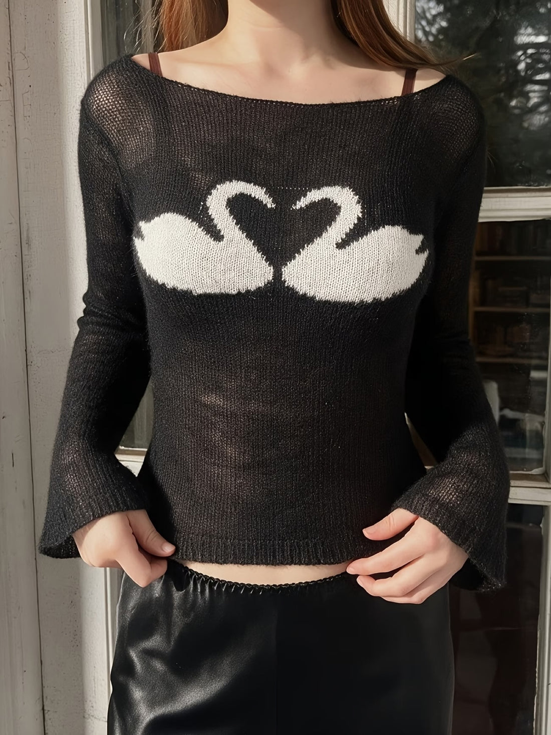 Odile — Pull fin en maille cygnes