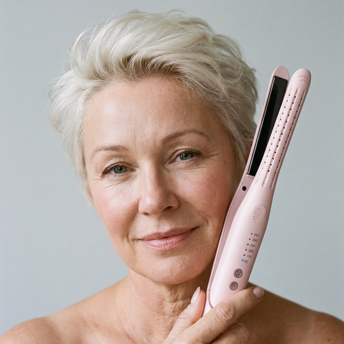 Luxara Pencil Iron