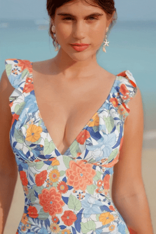 Maillot 1 Pièce Fleuri à Volants — Dos en Dentelle