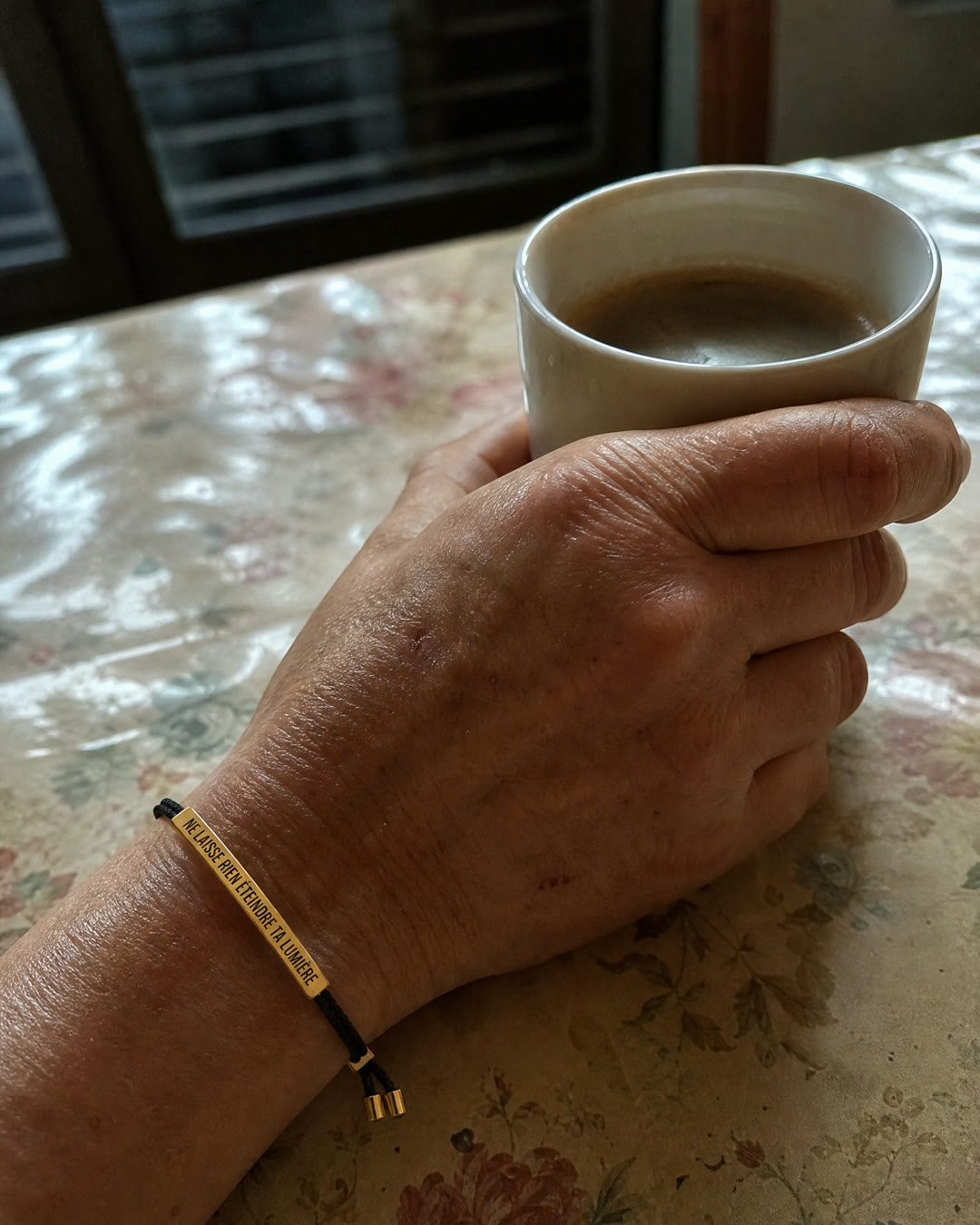 Bracelet Ne laisse rien éteindre ta lumière