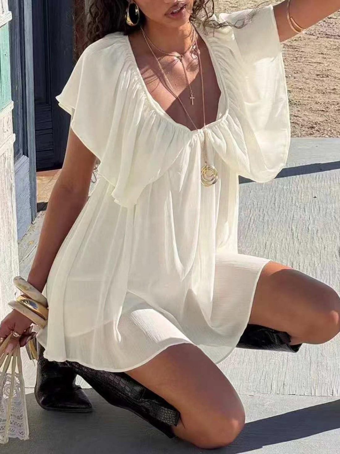 Colombe mini-robe mousseline dos nu à volants