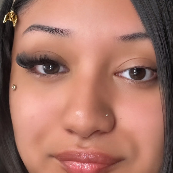 Luxara Ultra Fluffy Lash Clusters