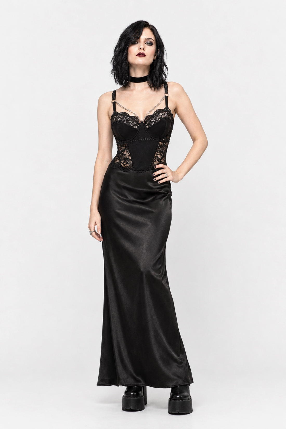 Morticia — Bustier en dentelle à chaînettes