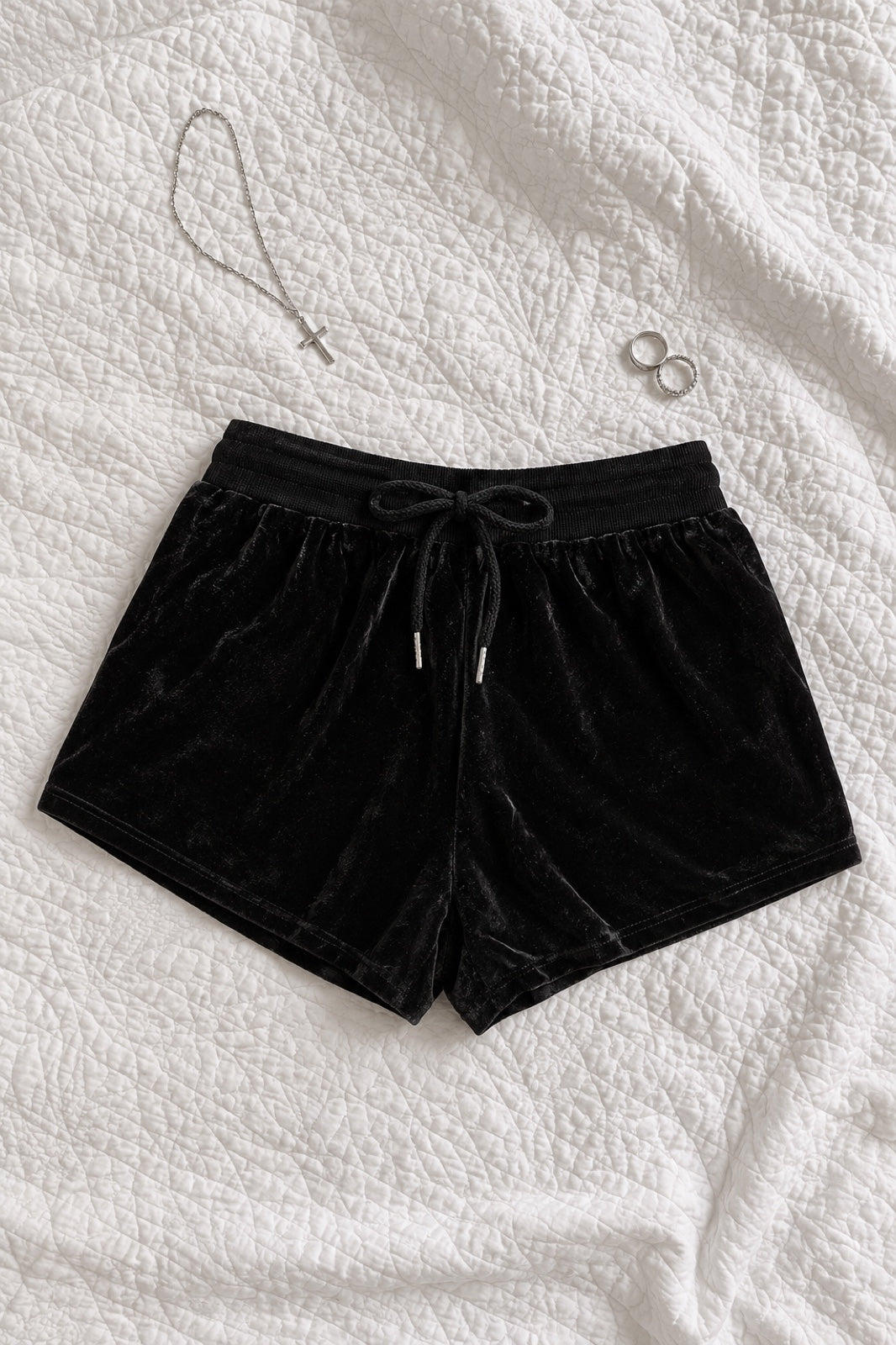 Velvet — Short velours à cordon